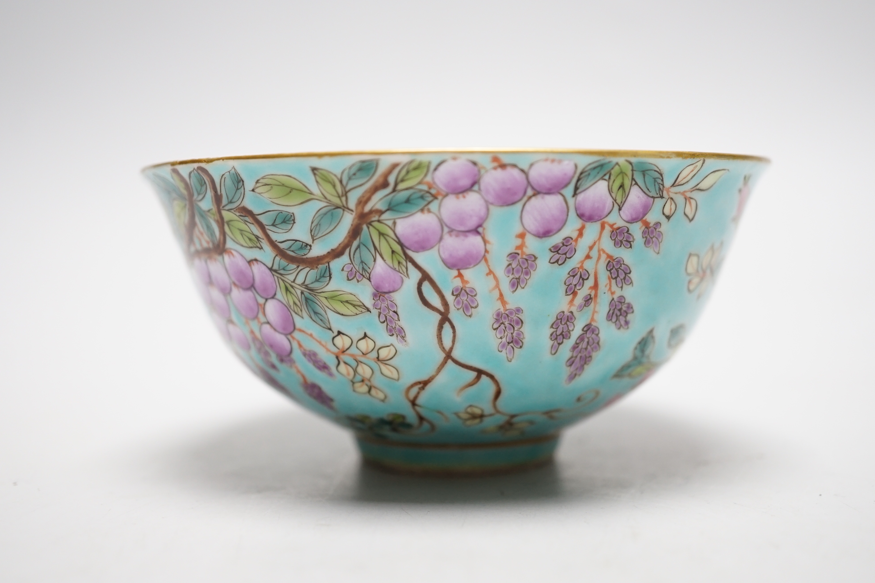 A Chinese turquoise ground famille rose bowl, 12cm diameter